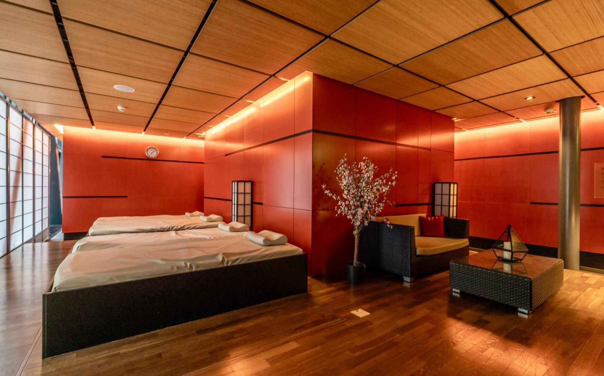The Home Hotel Zuerich - A Member Of Design Hotels Buitenkant foto